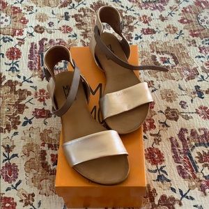 Alanis rose gold leather sandals